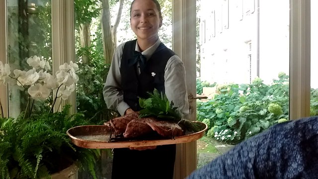 Michel Guérard présente son Canard déchaîné , recette créée pour le concours Les Toqués du canard