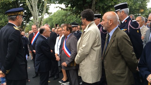 Visite de Bernard Cazeneuve