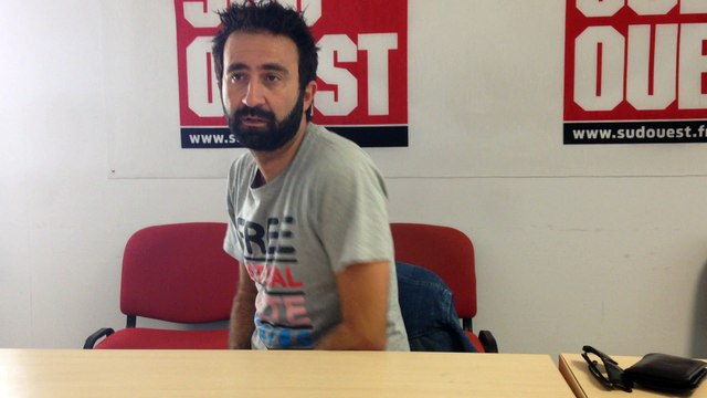Mathieu Madénian à la rédaction de Sud Ouest , deuxième partie