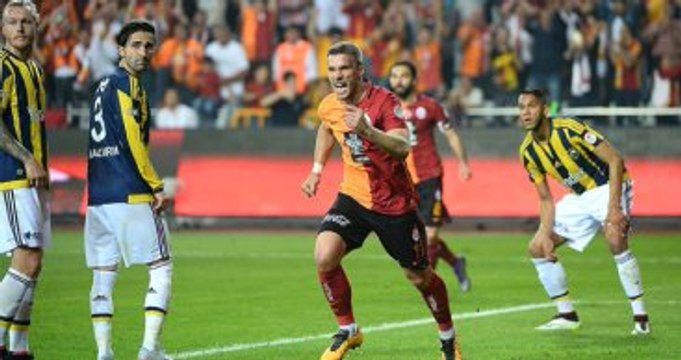 Galatasaray'da Podolski Takımla Çalışmalara Başlayacak