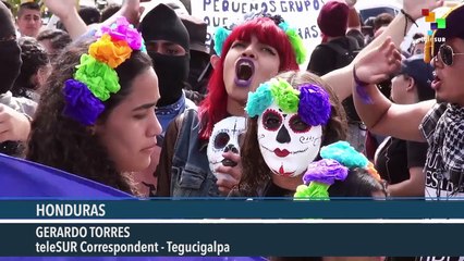 Hondurans Protest Government on Independence Day