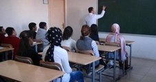 Tunceli'de Terör Soruşturmasından Açığa Alınan Öğretmen ve Memurlara Göreve İade