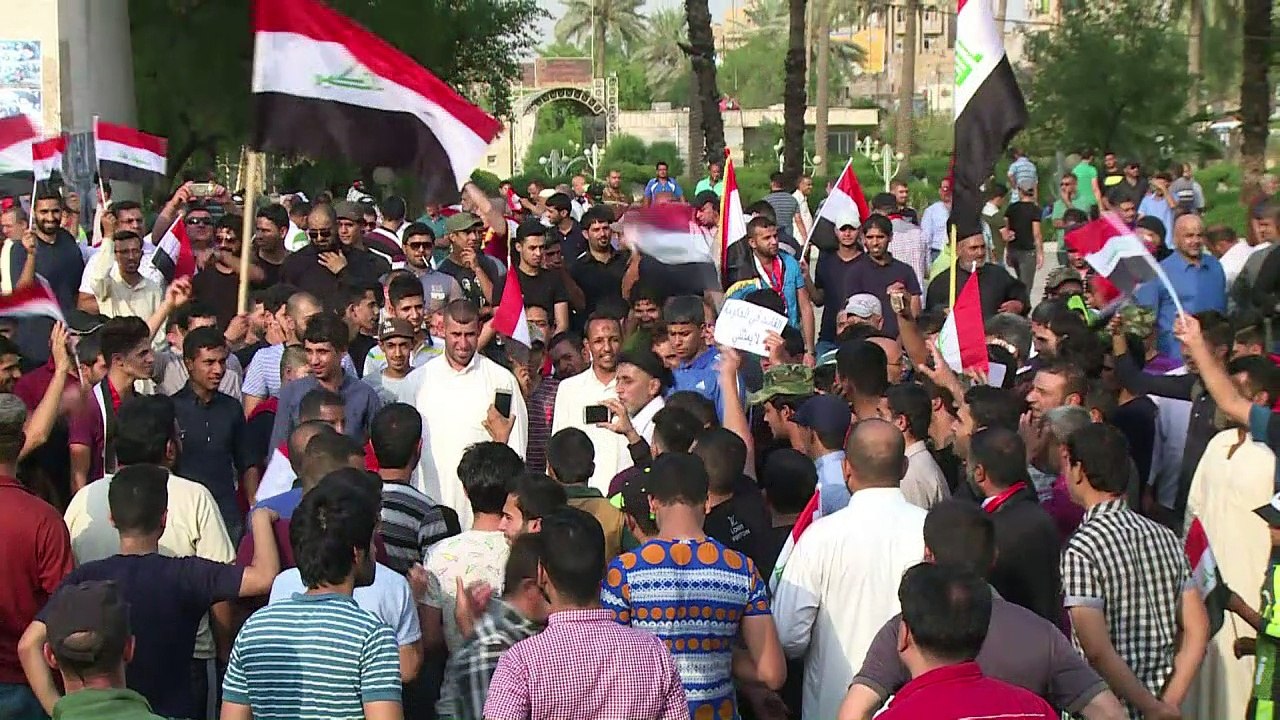 Iraqi cleric's supporters demonstrate for reforms