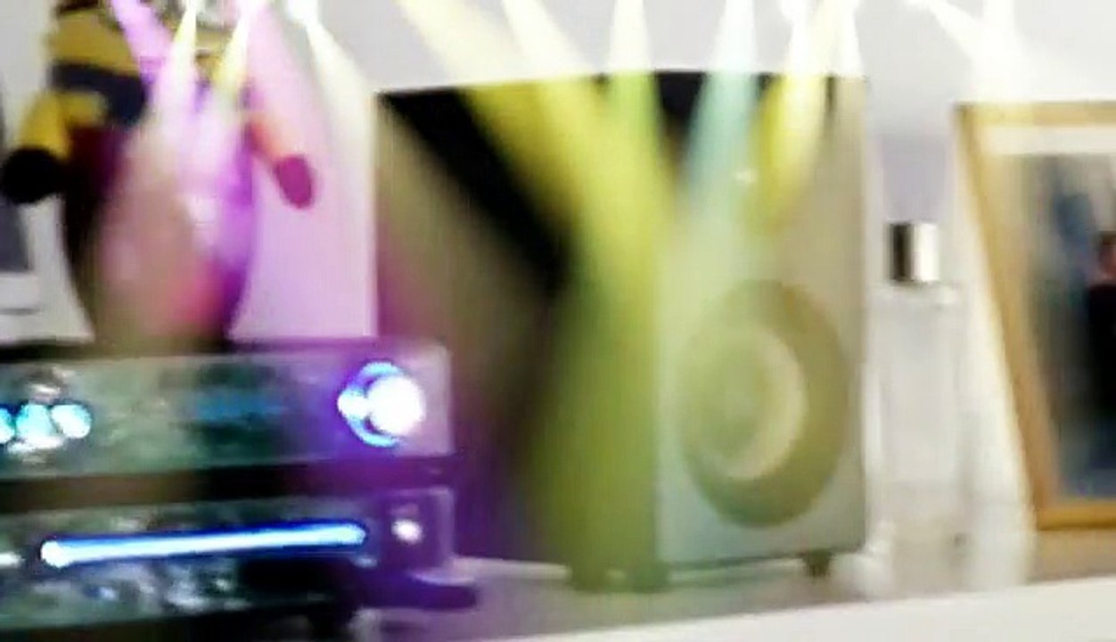 ⛔ DEr FILm ISt MAl RICHTIg SCHEISSe ⛔ ....  aber die Grafik ist ziemlich geil  ....