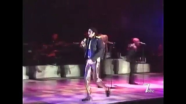 Michael Jackson - The Jackson 5 Medley Live Bucharest, Romania HQ