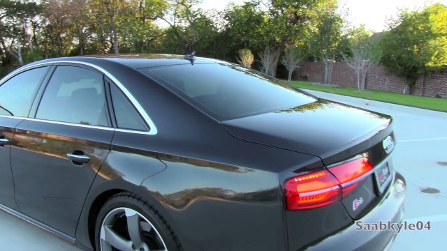 2015 Audi S8 4.0T Quattro Start Up, Quick Drive, and In Depth Review_14