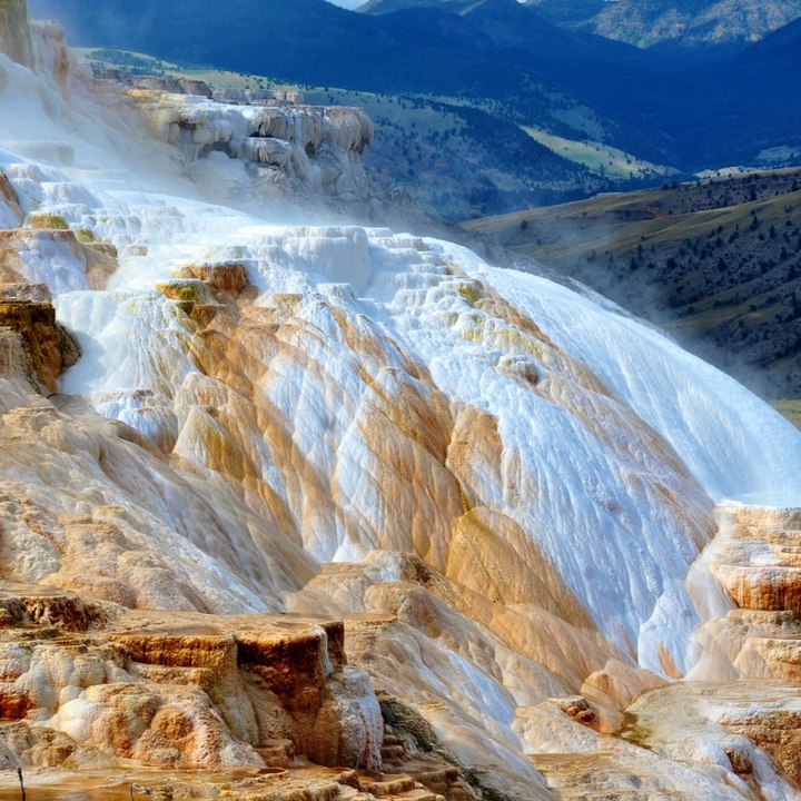 "Glaciers" - Hiphop music that reminds you of a positive and clean version of Kanye West, Drake, The WEEKND, Fetty Wap, Chance The Rapper, Kid Cudi, NICKI MINAJ, J. COLE, FUTURE, WIZ KHALIFA, KENDRICK LAMAR, SILENTO, MEEK MILL, BIG SEAN, RAE SREMMURD, BEY