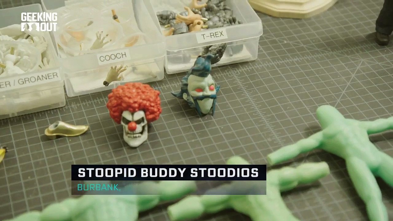 Geeking Out: 'Bryan Cranston Wants to be a Super Villain' Official Sneak Peek Ep. 107 [HD]