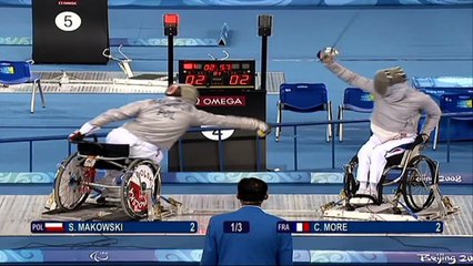 Wheelchair Fencing at the London 2012 Paralympic Games-DILNfWtC8Ds