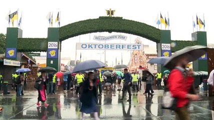 Oktoberfest yoğun güvenlik önlemleri altında başladı