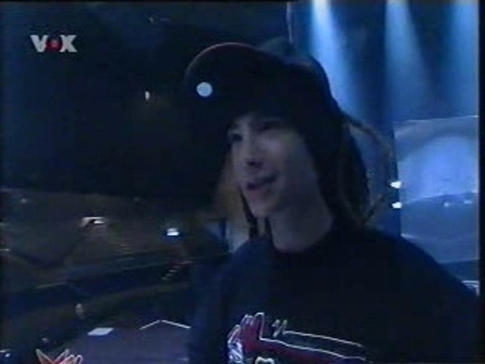 Tokio Hotel - 2 minutes du peuples - les bébètes