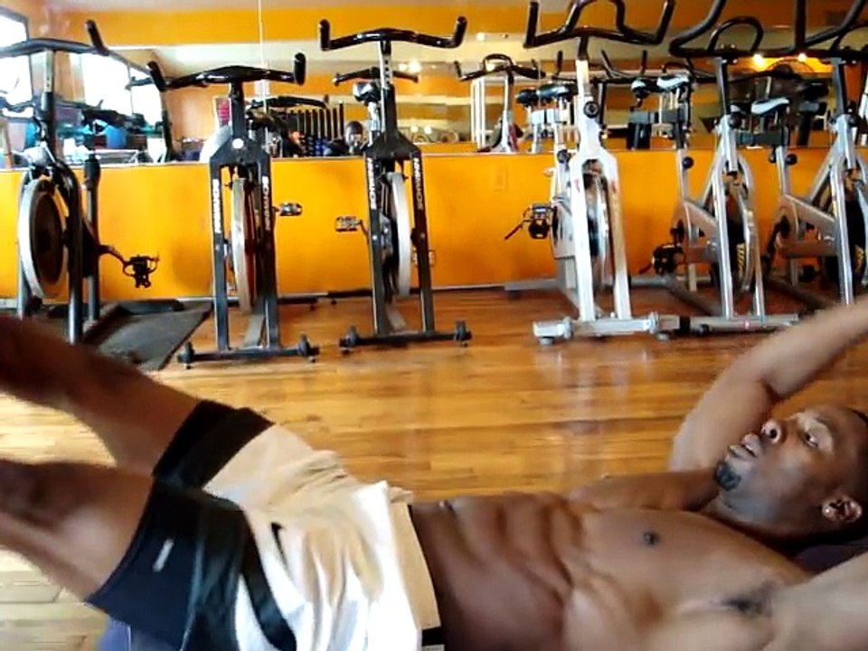 KILLER ABS - Stability ball workout