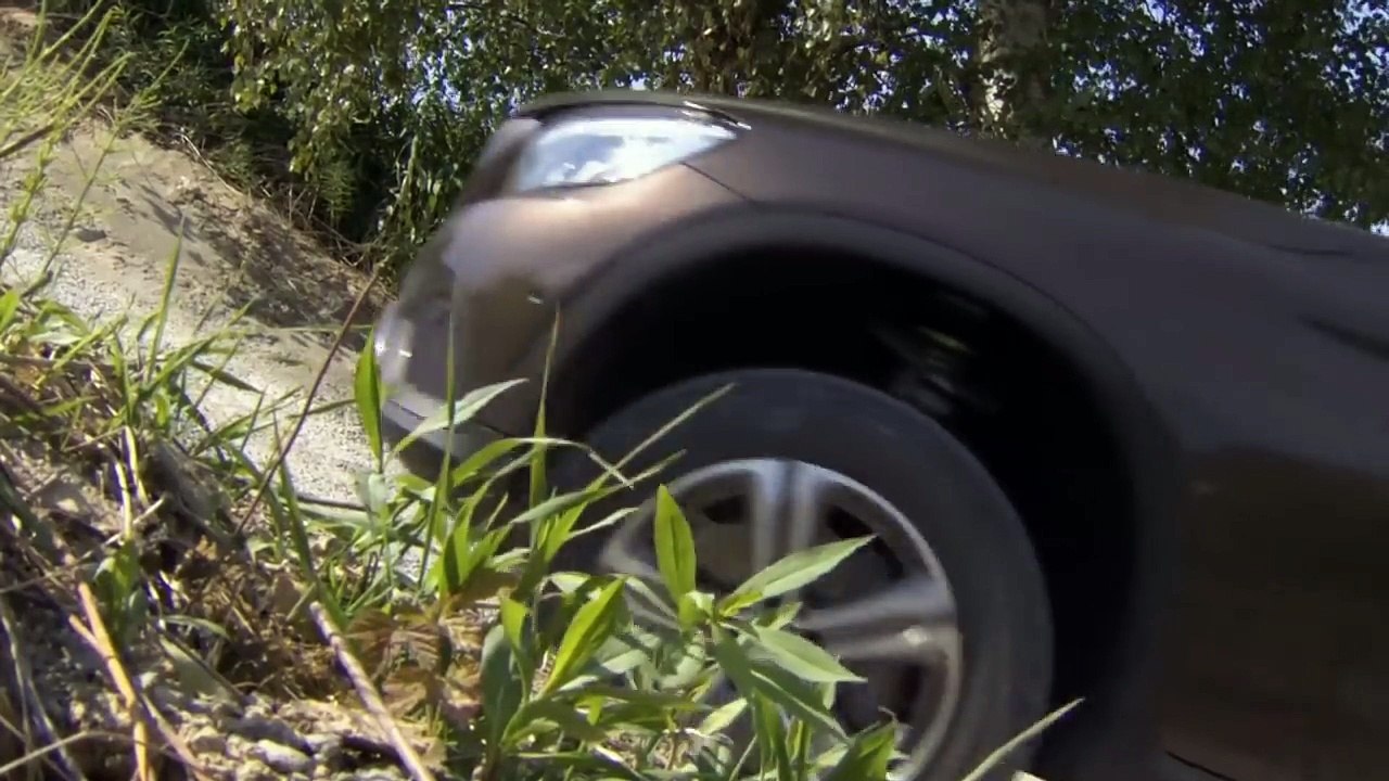 2016 Mercedes GLC Offroad Testing