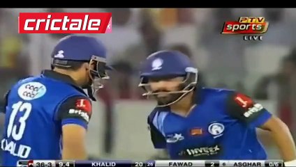 خالد لطیف ہے یا کرس گیل اتنا مارا مار مار کر باؤلروں کی شکل بگاڑ دی 168 رنز بنا ڈالے دیکھیے