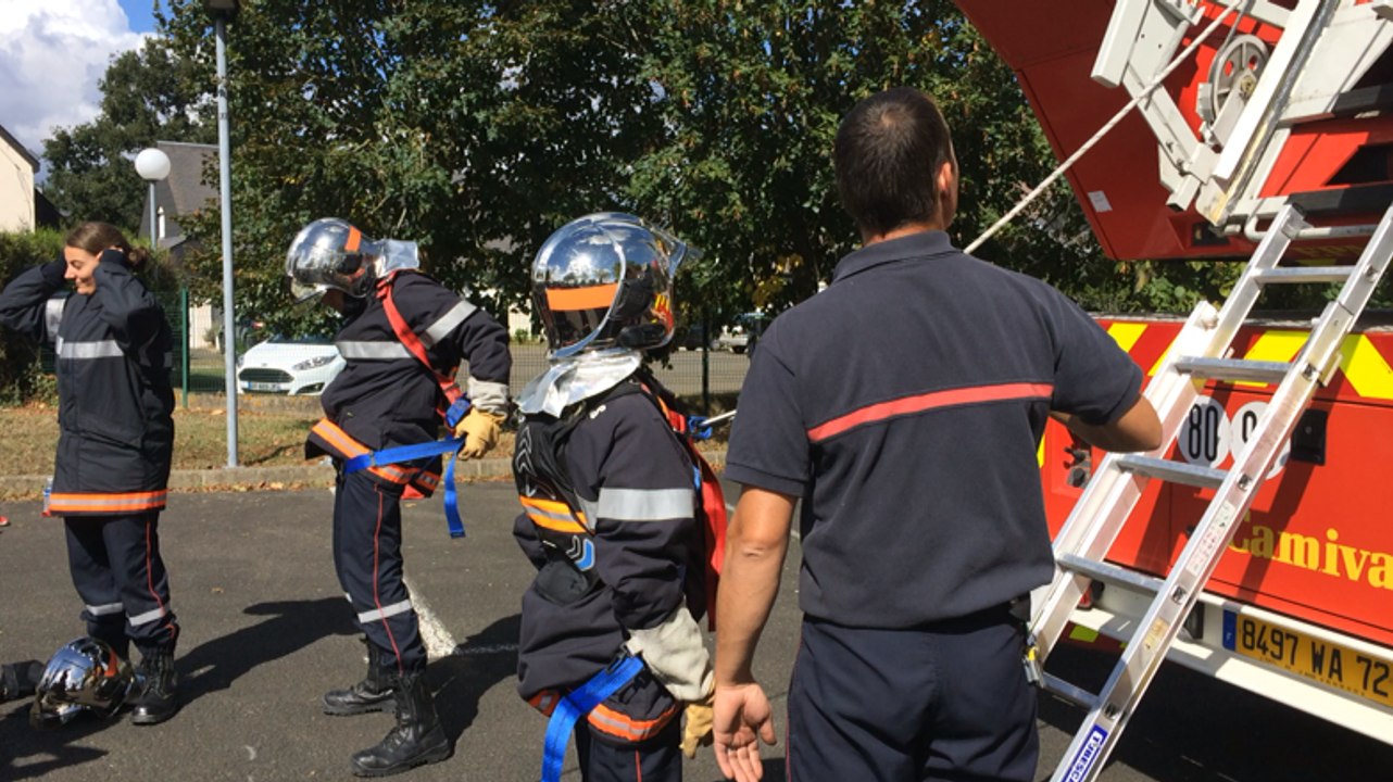 Porte ouverte au centre de secours