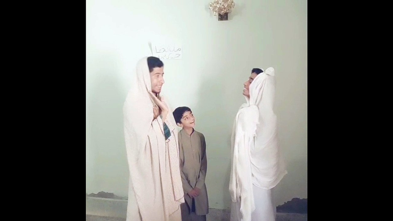 Aunties ON Eid