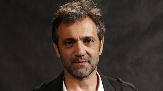 Familiares e fãs se despedem de Domingos Montagner