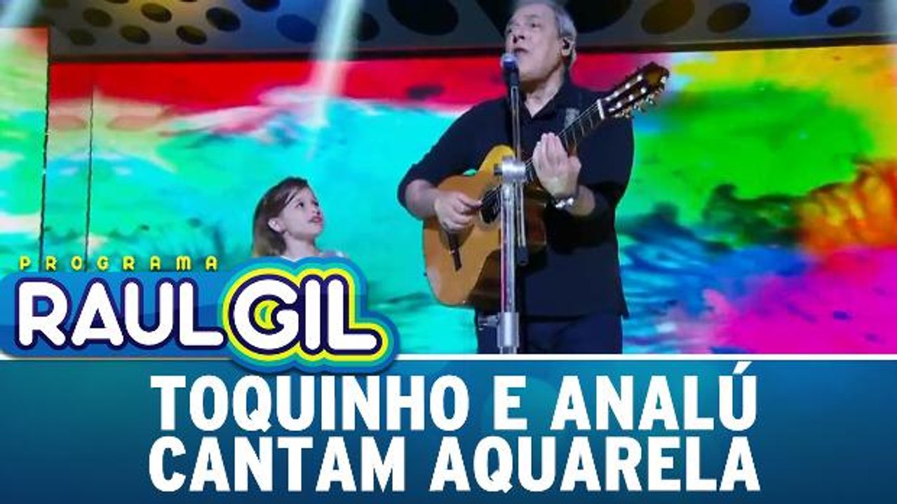 Toquinho e Analú emocionam ao cantarem `Aquarela`