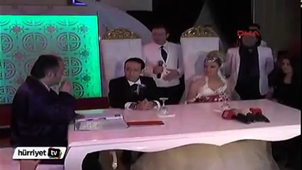 Yüz Nakli Olan Recep Sert Evlendi