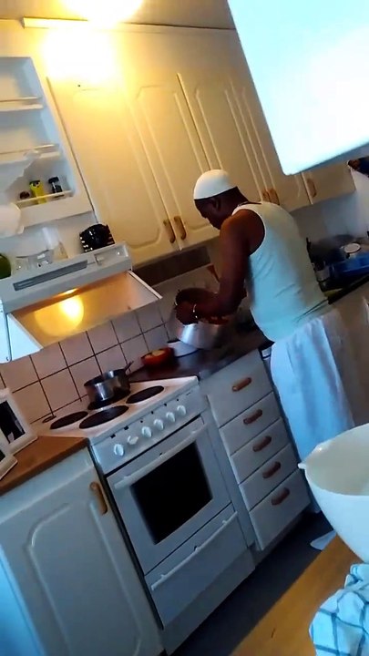 Mort de rire : Neneh Njie Cham accuse Ruggie de vouloir voler son mari ( Numero 5)