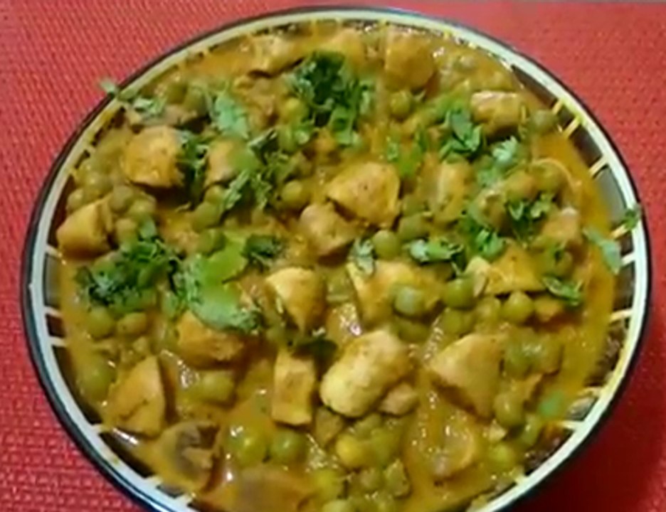 Simi's Home Kitchen 97 Matar Mushrooms (Mushroom with Green Peas)
