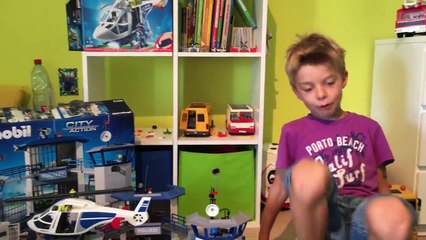 PLAYMOBIL POLIZEI  KOMMANDOZENTRALE  Lulu & Leon - Family and Fun