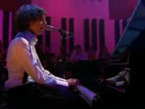 Mika - Grace Kelly [Live AcoustiC] 2007