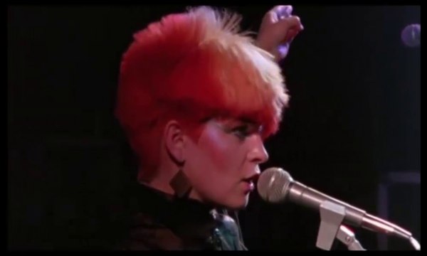 Toyah Willcox - Dance! ( Urgh - A Music War! )