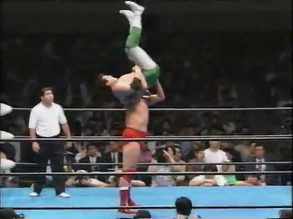 Kenta Kobashi & Mitsuharu Misawa vs. Toshiaki Kawada & Akira Taue, AJPW 9.6.95