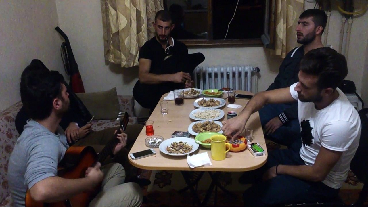 tulum türkü hemşin rize yürüdüm gidiyorum