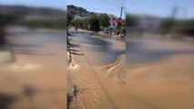 Bodrum'daki İsale Hattı Patladı, Beş Evi Su Bastı