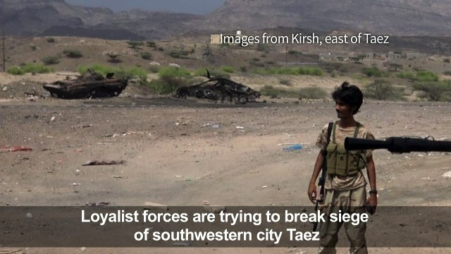 Yemen loyalists battle rebels on two fronts