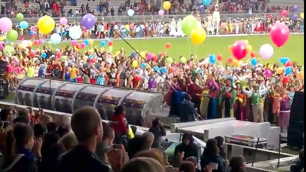 Defile Biennale de la danse 2016