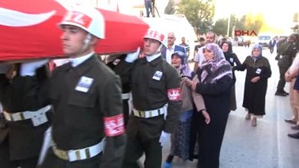 Sivas Şehit Çelik'i 3 Bin Kişi Uğurladı