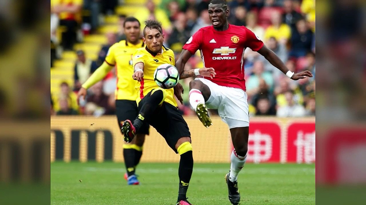 Paul Pogba repris de volée par un de ses advers...