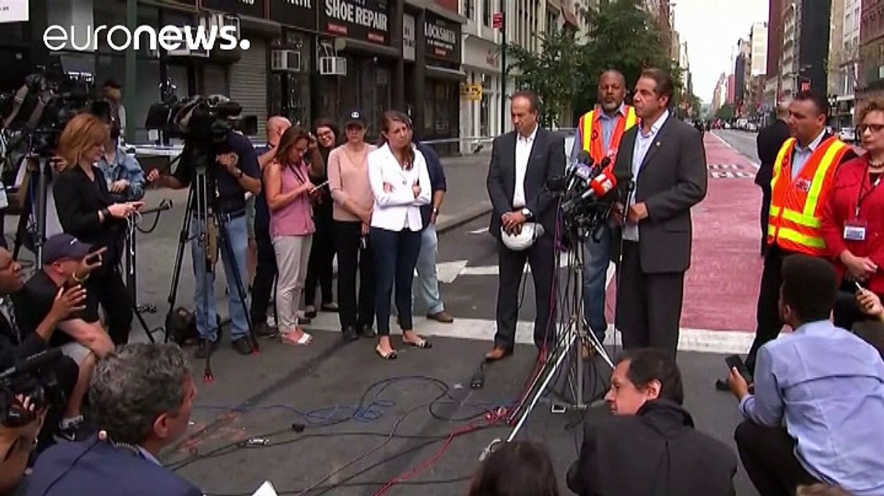 USA: si cercano autori e movente dell'attentato compiuto sabato sera a NY