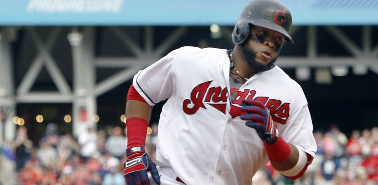 HR 32 de Carlos Santana