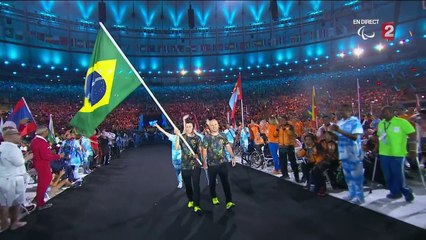 Les délégations représentées uniquement par leur porte-drapeau