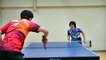 Session de trick shot au ping pong