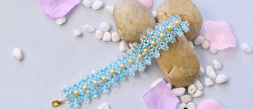 Vidéo 43 (p) Pandahall Tutoriel Comment faire un bracelet avec perles de rocaille