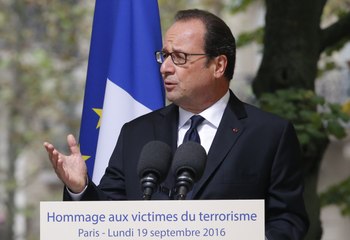 Hollande annonce une réforme du système d'indemnisation des victimes du terrorisme