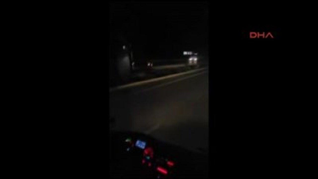 Afyonkarahisar - Ters Yönde Giden Sürücü Trafiği Birbirine Kattı