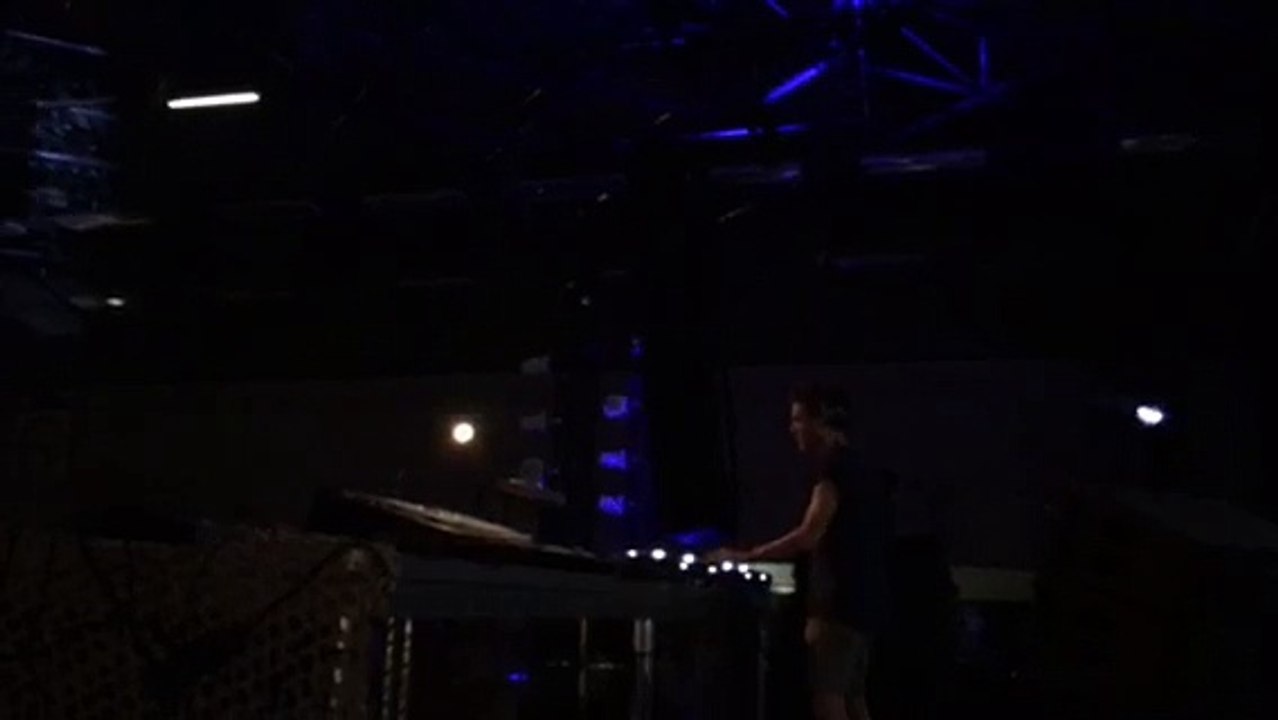 Roman Poncet set @DoubleMixte Lyon MESS 002