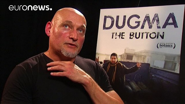 Documentário norueguês segue o quotidiano de dois bombistas suicidas na Síria