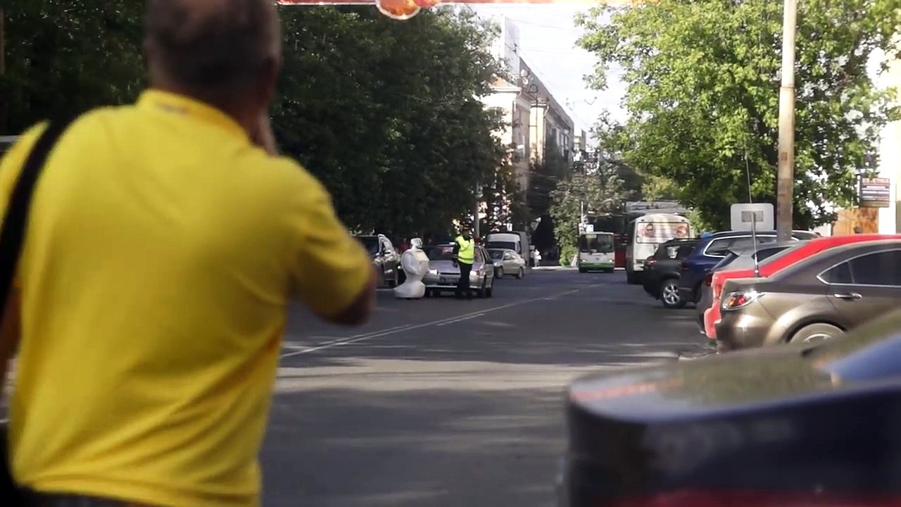 Робот сбежал с военной части России!