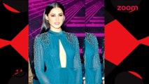 Nargis Fakhri's Dress Too Revealing For A Family Show - Bollywood News-#TMT