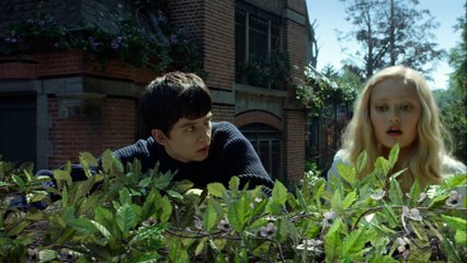 Miss Peregrine's Home For Peculiar Children: Wish That You Were Here