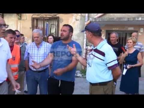 Report TV - Banorët e Tiranës së Re në protestë: Bashkia të rehabilitojë bllokun e banimit
