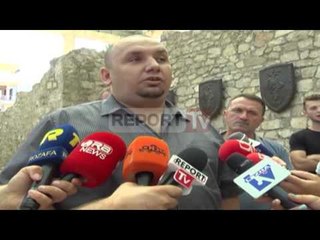 Report TV - 'Skënderbeu terrorist' qytetarë e historianë protestë në Lezhë