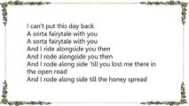 Tori Amos - A Sorta Fairytale Lyrics